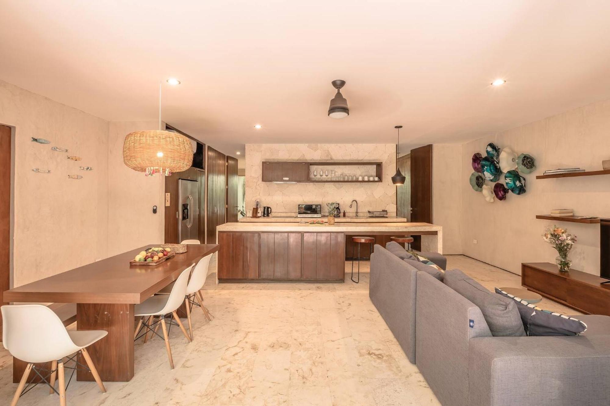 Monet - Free Pass & Private Pool & 24hrs Security Apartment *
